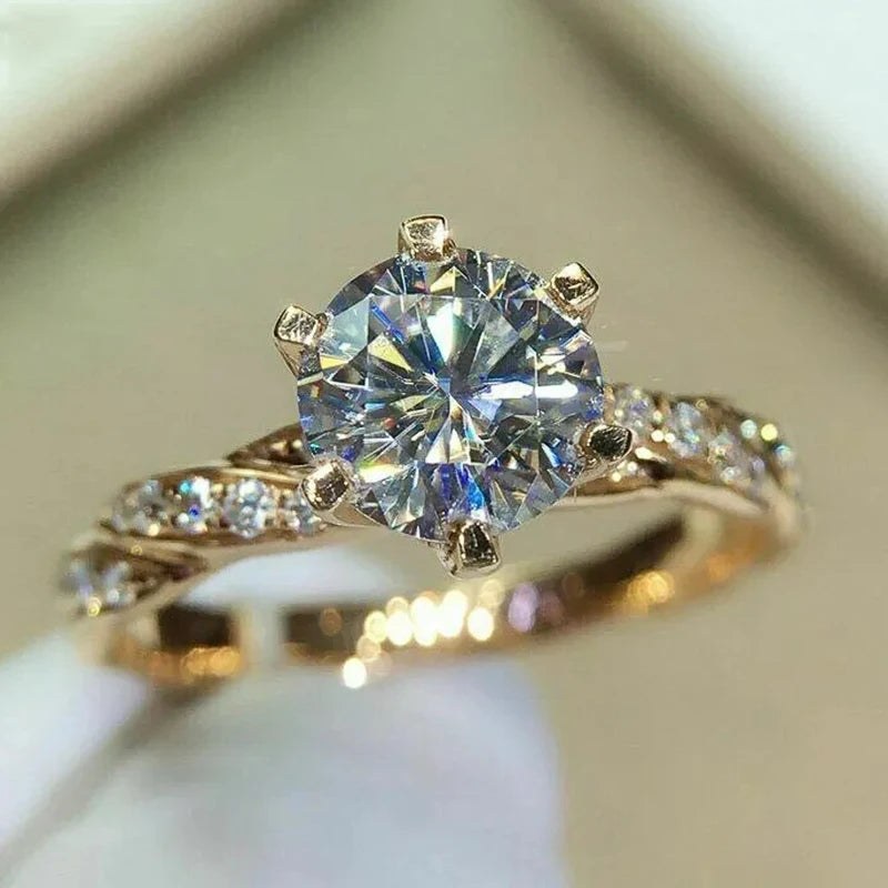 Huitan Gold CZ 6-Claw Ring